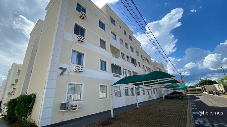 Imagem Apartamento com 1 Quarto à Venda, 91 m² em Tiradentes - Campo Grande
