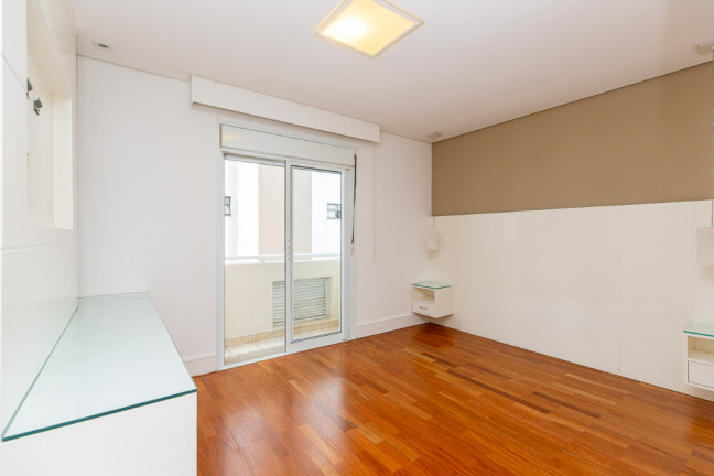 Imagem Imóvel com 3 Quartos à Venda, 158 m² em Moema - São Paulo