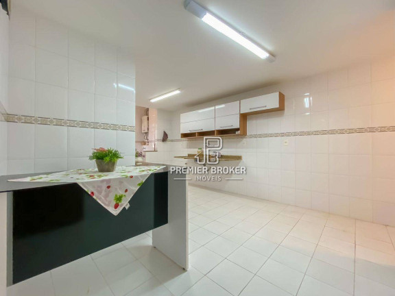 Imagem Apartamento com 3 Quartos à Venda, 117 m² em Alto - Teresópolis Imagem Apartamento com 3 Quartos à Venda, 117 m² em Alto - Teresópolis
