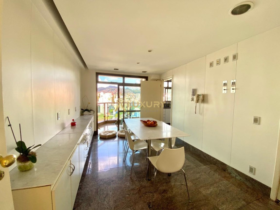 Imagem Imóvel com 5 Quartos à Venda, 500 m² em Funcionários - Belo Horizonte Imagem Imóvel com 5 Quartos à Venda, 500 m² em Funcionários - Belo Horizonte
