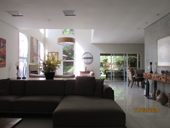 Imagem Casa com 3 Quartos à Venda, 300 m² em Granja Viana - Cotia Imagem Casa com 3 Quartos à Venda, 300 m² em Granja Viana - Cotia