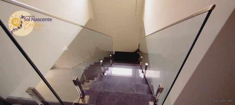 Imagem Sobrado com 3 Quartos à Venda, 165 m² em Indaiá - Bertioga Imagem Sobrado com 3 Quartos à Venda, 165 m² em Indaiá - Bertioga