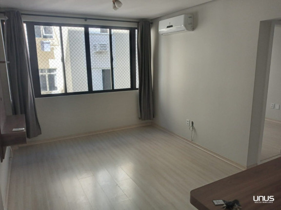 Imagem Apartamento com 2 Quartos à Venda, 61 m² em Abraão - Florianópolis