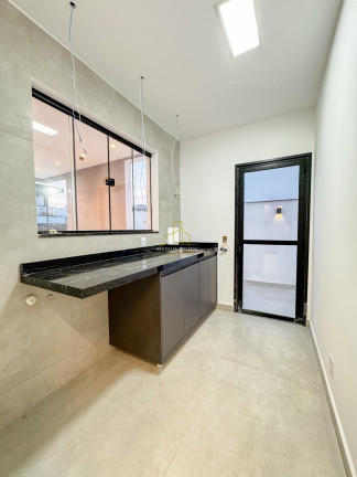 Imagem Casa com 4 Quartos à Venda, 250 m² em Manguinhos - Serra