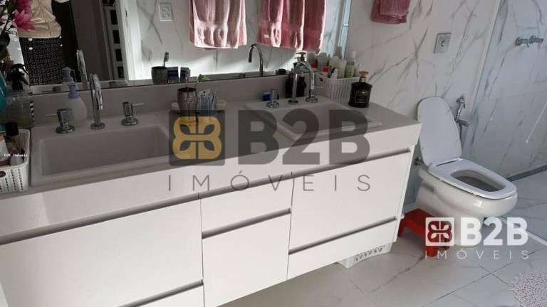 Imagem Casa com 3 Quartos à Venda, 217 m² em Spazio Verde Comendador - Bauru Imagem Casa com 3 Quartos à Venda, 217 m² em Spazio Verde Comendador - Bauru
