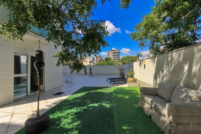 Imagem Apartamento com 2 Quartos à Venda, 247 m² em Higienópolis - Porto Alegre