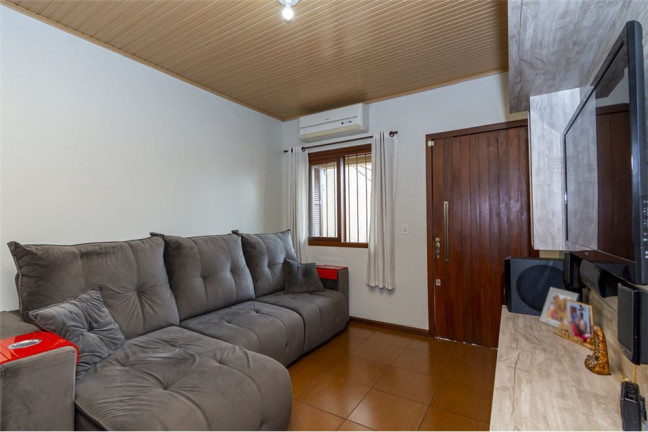 Imagem Casa com 3 Quartos à Venda, em São José - Canoas Imagem Casa com 3 Quartos à Venda, em São José - Canoas