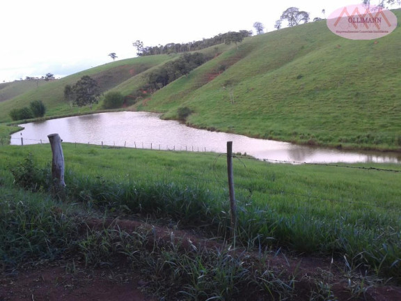 Imagem Imóvel com 9 Quartos à Venda, 87 m² em Cunha - Cunha