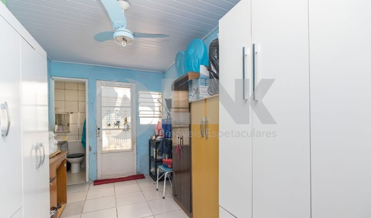 Imagem Casa com 2 Quartos à Venda, 180 m² em Jardim Floresta - Porto Alegre Imagem Casa com 2 Quartos à Venda, 180 m² em Jardim Floresta - Porto Alegre