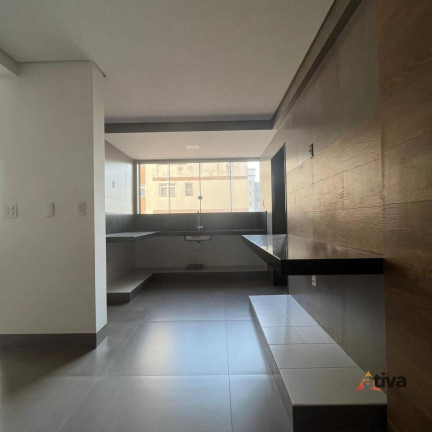Imagem Apartamento com 3 Quartos à Venda, 135 m² Imagem Apartamento com 3 Quartos à Venda, 135 m²
