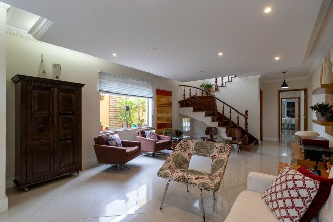 Imagem Sobrado com 3 Quartos à Venda, 318 m² em Vila Guarani (z Sul) - São Paulo Imagem Sobrado com 3 Quartos à Venda, 318 m² em Vila Guarani (z Sul) - São Paulo