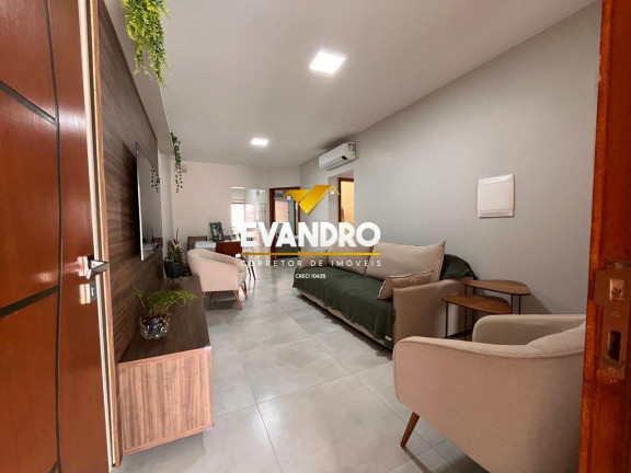 Imagem Casa com 3 Quartos à Venda, 186 m² em Santa Cruz - Cuiabá Imagem Casa com 3 Quartos à Venda, 186 m² em Santa Cruz - Cuiabá