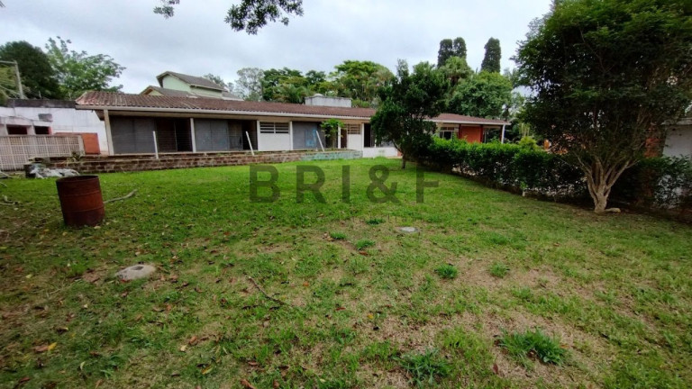 Imagem Casa com 4 Quartos à Venda, 250 m² em Interlagos - São Paulo Imagem Casa com 4 Quartos à Venda, 250 m² em Interlagos - São Paulo