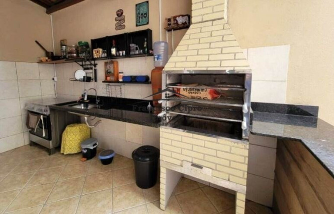 Imagem Sobrado com 4 Quartos à Venda, 232 m² em Jardim Esperança - Guaratinguetá Imagem Sobrado com 4 Quartos à Venda, 232 m² em Jardim Esperança - Guaratinguetá