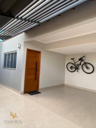 Imagem Sobrado com 3 Quartos à Venda, 135 m² em Santo Amaro - Campo Grande Imagem Sobrado com 3 Quartos à Venda, 135 m² em Santo Amaro - Campo Grande