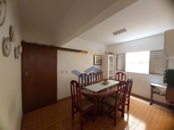Imagem Casa com 4 Quartos à Venda, 215 m² em Vila Galvão - Jundiaí