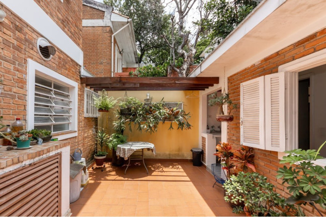 Imagem Casa com 3 Quartos à Venda, 162 m² em Jardim Petrópolis - São Paulo Imagem Casa com 3 Quartos à Venda, 162 m² em Jardim Petrópolis - São Paulo