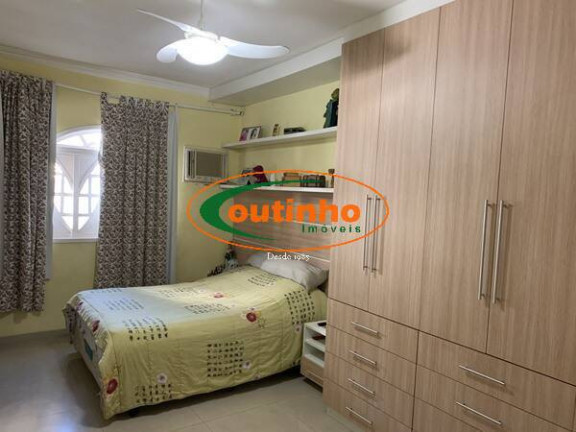 Imagem Casa com 3 Quartos à Venda, 190 m² em Maracanã - Rio De Janeiro Imagem Casa com 3 Quartos à Venda, 190 m² em Maracanã - Rio De Janeiro