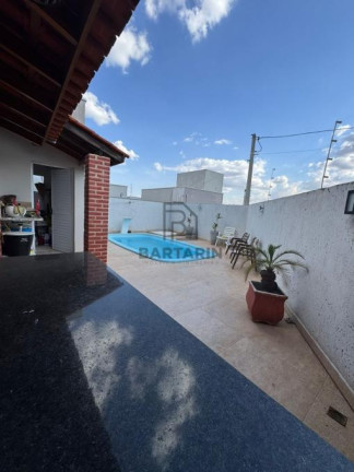 Casa com 3 Quartos à Venda, 296 m² em Jardim Terras De Santa Elisa - Araras