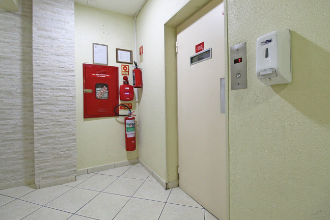 Imagem Apartamento com 1 Quarto à Venda, 42 m² em Centro Histórico - Porto Alegre