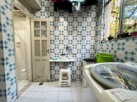 Imagem Imóvel com 2 Quartos à Venda, 77 m² em Tijuca - Rio De Janeiro Imagem Imóvel com 2 Quartos à Venda, 77 m² em Tijuca - Rio De Janeiro
