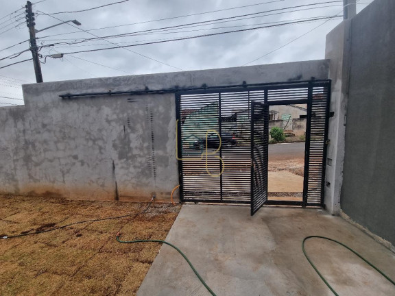 Imagem Casa com 2 Quartos à Venda, 80 m² em Jardim Leonor - Londrina Imagem Casa com 2 Quartos à Venda, 80 m² em Jardim Leonor - Londrina