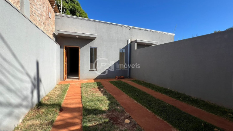 Imagem Casa com 2 Quartos à Venda, 60 m² em Jardim Carioca - Campo Grande Imagem Casa com 2 Quartos à Venda, 60 m² em Jardim Carioca - Campo Grande