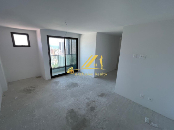 Imagem Imóvel com 3 Quartos à Venda, 210 m² em Caminho Das árvores - Salvador