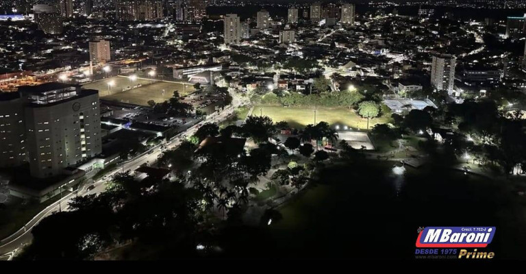 Imagem Apartamento com 2 Quartos à Venda, 160 m² em Jardim Tupanci - Barueri