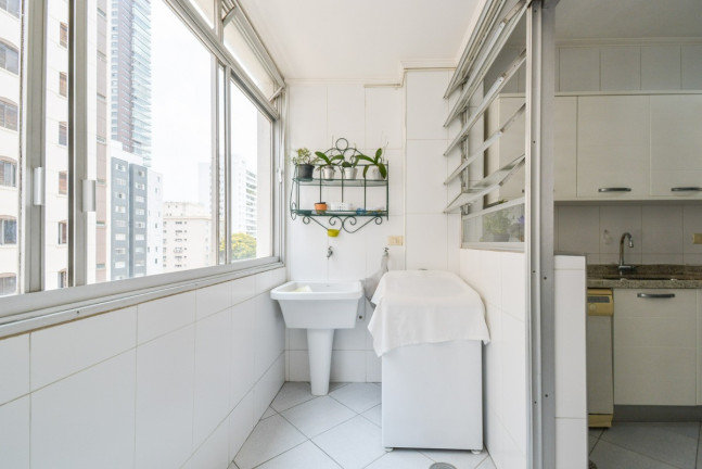 Imagem Apartamento com 3 Quartos à Venda, 145 m² em Itaim Bibi - São Paulo Imagem Apartamento com 3 Quartos à Venda, 145 m² em Itaim Bibi - São Paulo