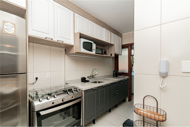 Imagem Apartamento com 2 Quartos à Venda, 116 m² em Moinhos De Vento - Porto Alegre Imagem Apartamento com 2 Quartos à Venda, 116 m² em Moinhos De Vento - Porto Alegre