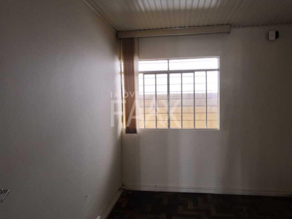 Imagem Casa com 3 Quartos à Venda, 189 m² em Centro - Guarapuava Imagem Casa com 3 Quartos à Venda, 189 m² em Centro - Guarapuava