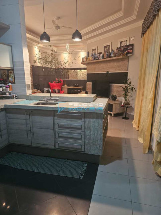 Imagem Casa com 3 Quartos à Venda, 250 m² em Canto Do Forte - Praia Grande Imagem Casa com 3 Quartos à Venda, 250 m² em Canto Do Forte - Praia Grande