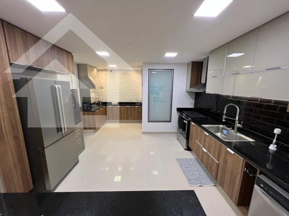 Imagem Imóvel com 4 Quartos à Venda, 208 m² em Jardim Oceânico - Barra Da Tijuca Imagem Imóvel com 4 Quartos à Venda, 208 m² em Jardim Oceânico - Barra Da Tijuca