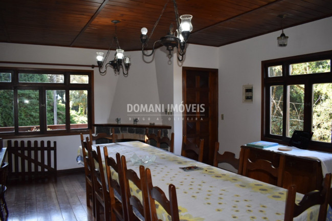 Imagem Casa com 4 Quartos à Venda, 93 m² em Região Do Vale Encantado - Campos Do Jordão Imagem Casa com 4 Quartos à Venda, 93 m² em Região Do Vale Encantado - Campos Do Jordão
