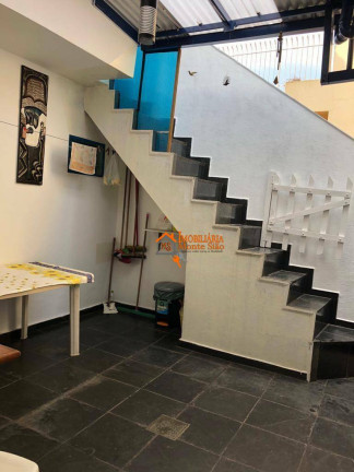 Imagem Casa com 3 Quartos à Venda, 169 m² em Vila Rosália - Guarulhos Imagem Casa com 3 Quartos à Venda, 169 m² em Vila Rosália - Guarulhos