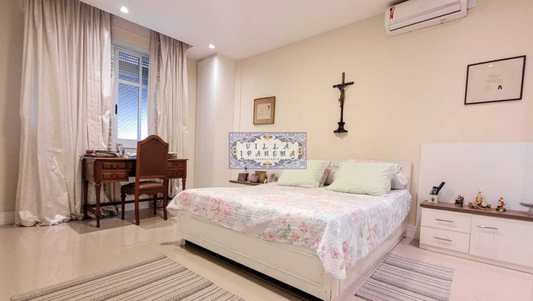 Imagem Apartamento com 3 Quartos à Venda, 170 m² em Copacabana - Rio De Janeiro