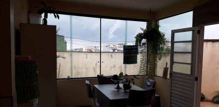 Imagem Casa com 3 Quartos à Venda,  em Taboão - Diadema