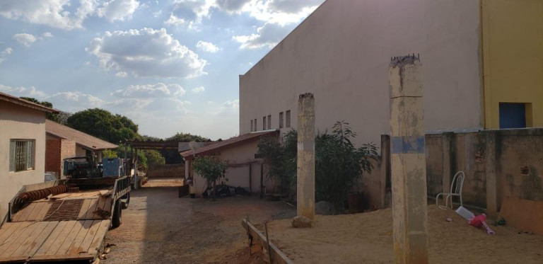 Imagem Galpão à Venda, 500 m² em Parque Rural Fazenda Santa Cândida - Campinas Imagem Galpão à Venda, 500 m² em Parque Rural Fazenda Santa Cândida - Campinas