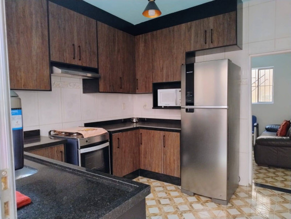 Imagem Sobrado com 4 Quartos à Venda, em Eldorado - Diadema Imagem Sobrado com 4 Quartos à Venda, em Eldorado - Diadema
