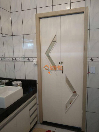 Imagem Sobrado com 6 Quartos à Venda, 125 m² em Jardim Ponte Alta I - Guarulhos Imagem Sobrado com 6 Quartos à Venda, 125 m² em Jardim Ponte Alta I - Guarulhos
