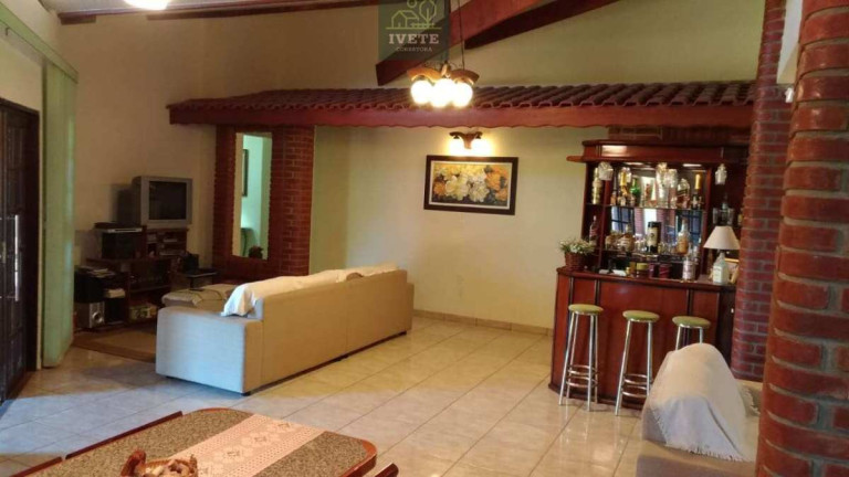 Imagem Chácara com 6 Quartos à Venda, 14 m² em Jaboticabal - Socorro Imagem Chácara com 6 Quartos à Venda, 14 m² em Jaboticabal - Socorro
