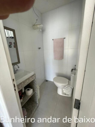 Imagem Casa com 4 Quartos à Venda, 200 m² em Ilha Dos Ayres - Vila Velha Imagem Casa com 4 Quartos à Venda, 200 m² em Ilha Dos Ayres - Vila Velha
