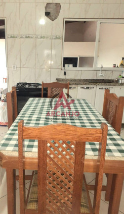 Imagem Casa com 5 Quartos à Venda,  em Estufa Ii - Ubatuba
