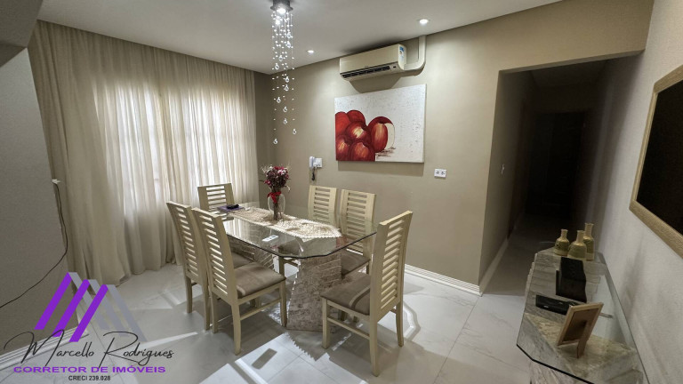 Imagem Casa com 3 Quartos à Venda, 130 m² em Vila Tupi - Praia Grande