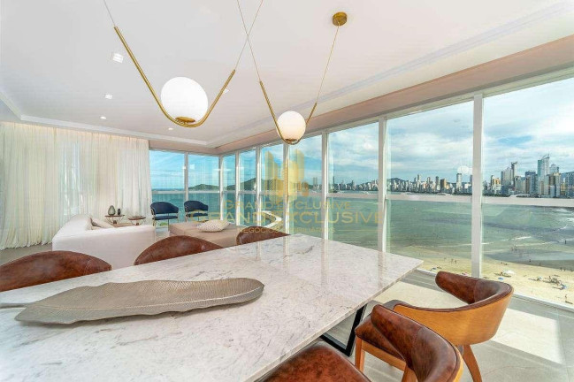 Imagem Apartamento com 4 Quartos à Venda, 283 m² em Centro - Balneário Camboriú Imagem Apartamento com 4 Quartos à Venda, 283 m² em Centro - Balneário Camboriú