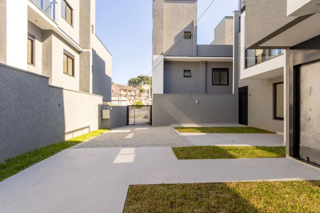 Imagem Casa de Condomínio com 3 Quartos à Venda, 161 m² em Pilarzinho - Curitiba Imagem Casa de Condomínio com 3 Quartos à Venda, 161 m² em Pilarzinho - Curitiba