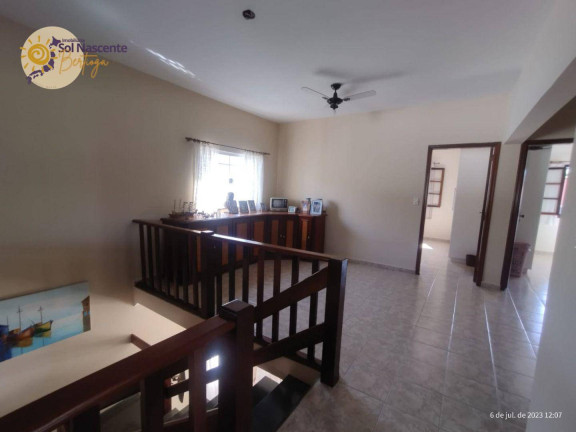 Imagem Casa com 3 Quartos à Venda, 340 m² em Jardim Indaiá - Bertioga Imagem Casa com 3 Quartos à Venda, 340 m² em Jardim Indaiá - Bertioga