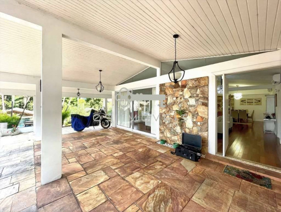 Imagem Casa com 4 Quartos à Venda, em Miolo Da Granja Viana - Cotia Imagem Casa com 4 Quartos à Venda, em Miolo Da Granja Viana - Cotia