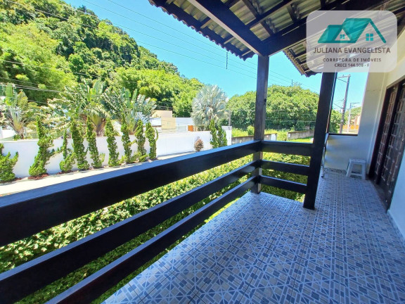 Imagem Casa com 3 Quartos à Venda, 100 m² em Sumaré - Caraguatatuba Imagem Casa com 3 Quartos à Venda, 100 m² em Sumaré - Caraguatatuba